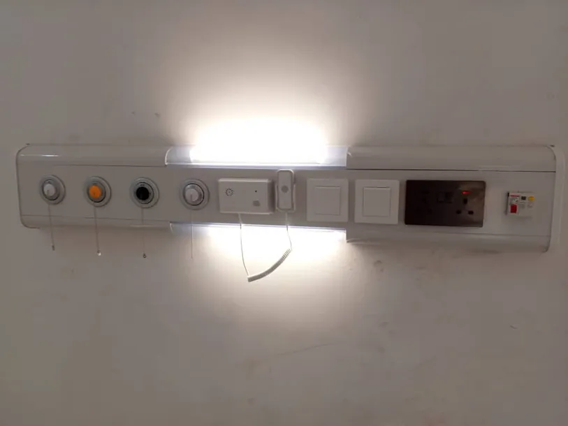 Modern Bed Head Unit.webp?mt=1771507732